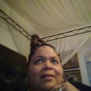 Meet your Posher, Kay